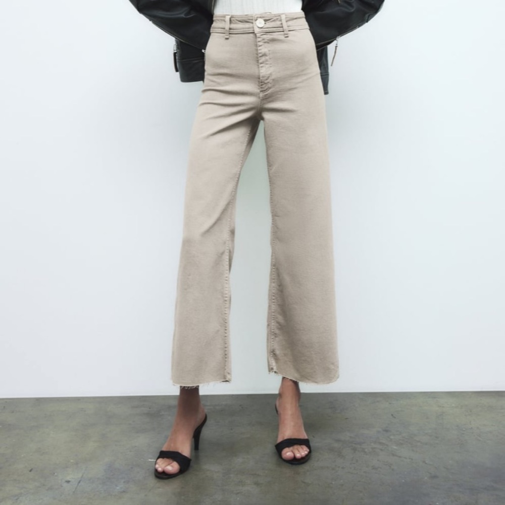 Zara marine denim beige pants, barely worn
